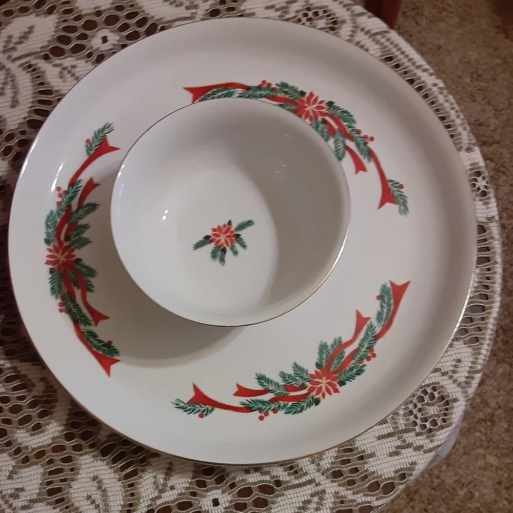 Tienshan vintage poinsettia