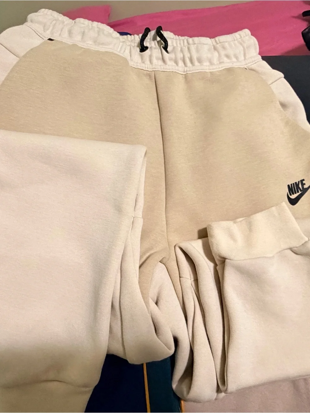 Nike sweatpants teen