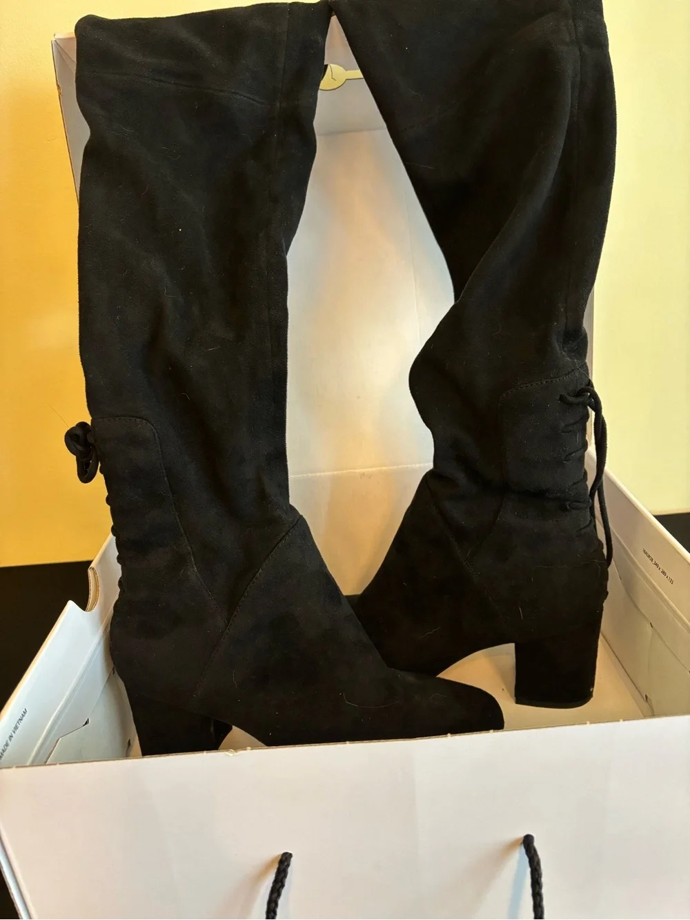 Aldo sleek black