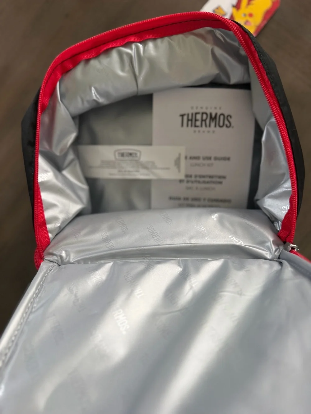 Thermos pikachu ready