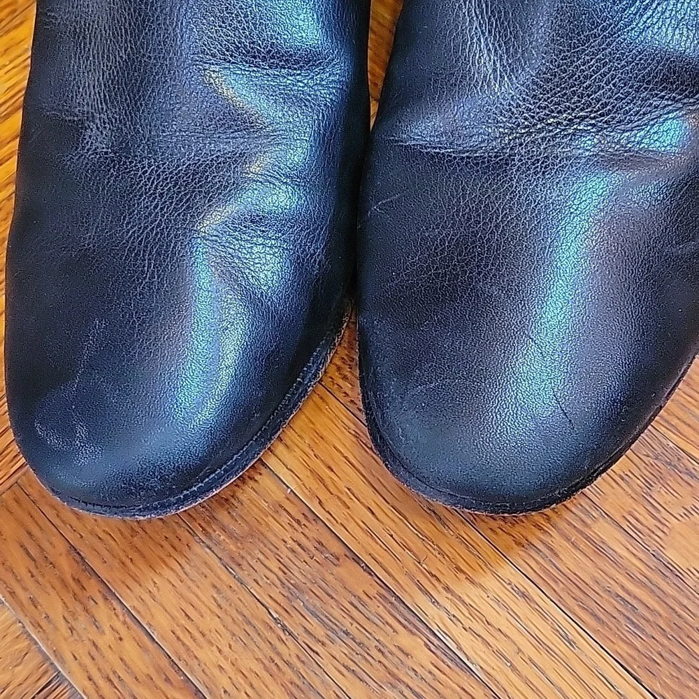 Diane Von Furstenberg shoes leather