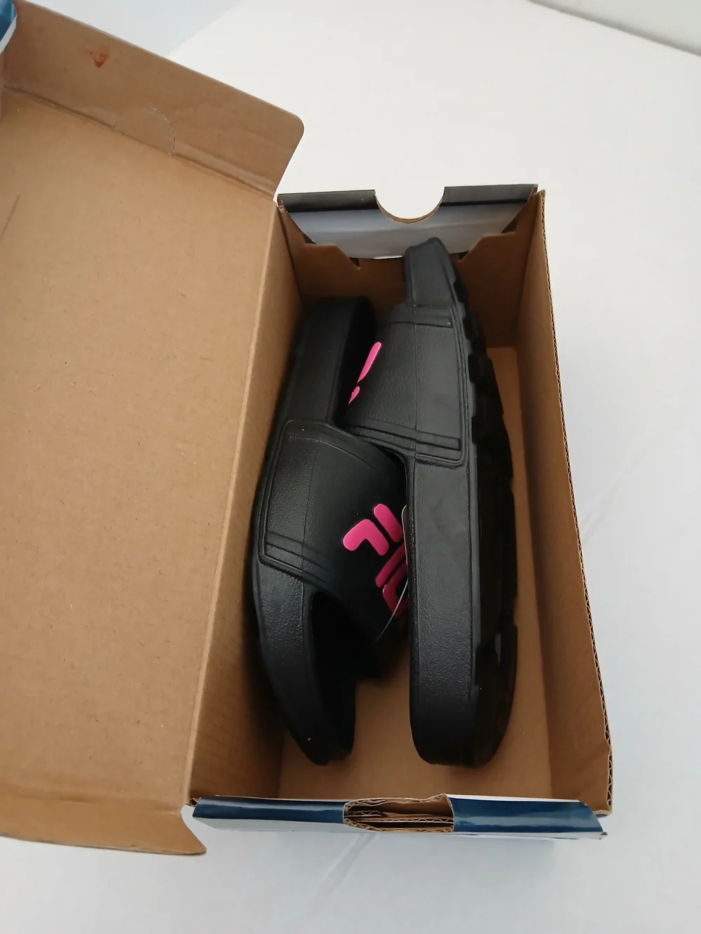 Fila men slide