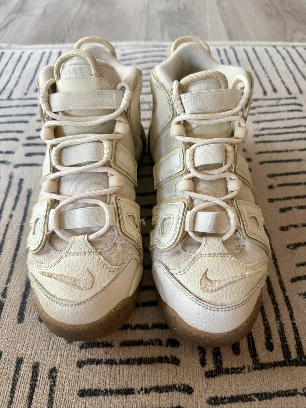 Nike air more
