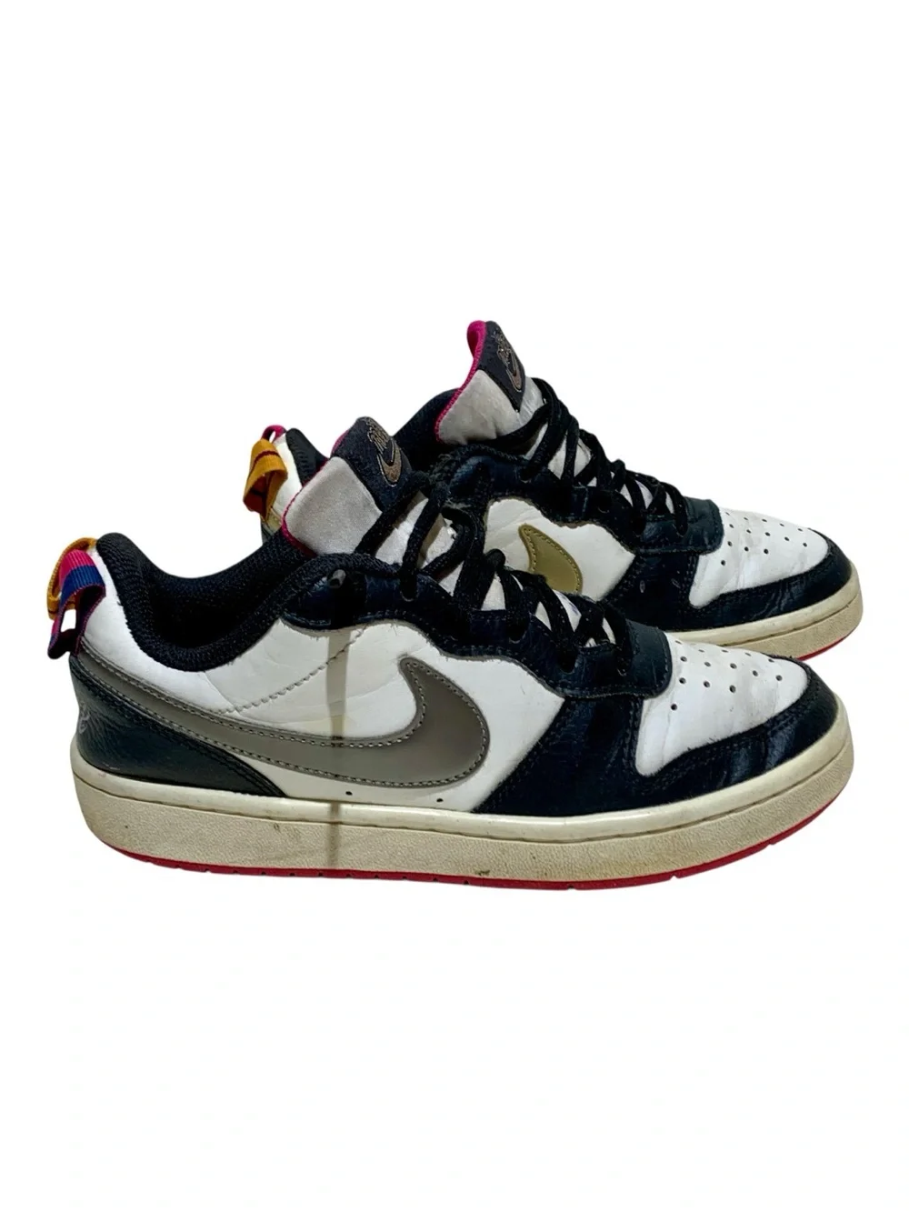 Nike classic low