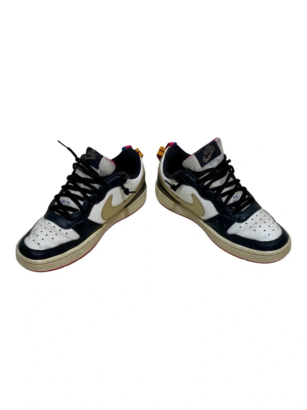 Nike classic low