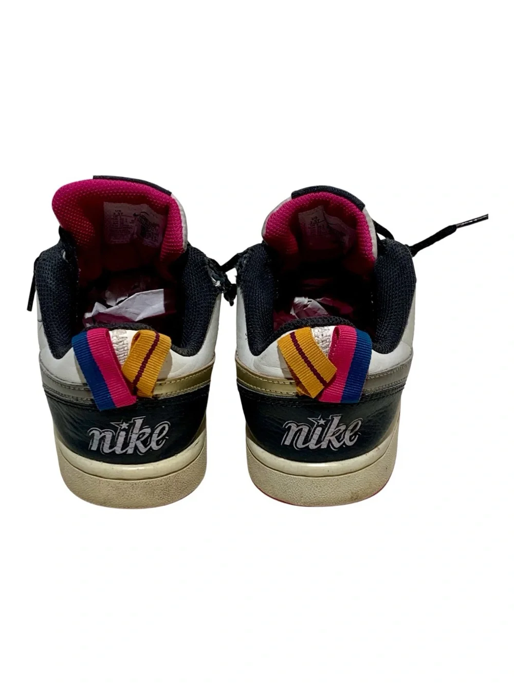 Nike classic low