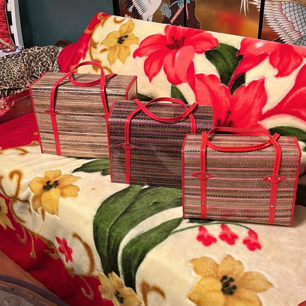 N/A nesting vintage