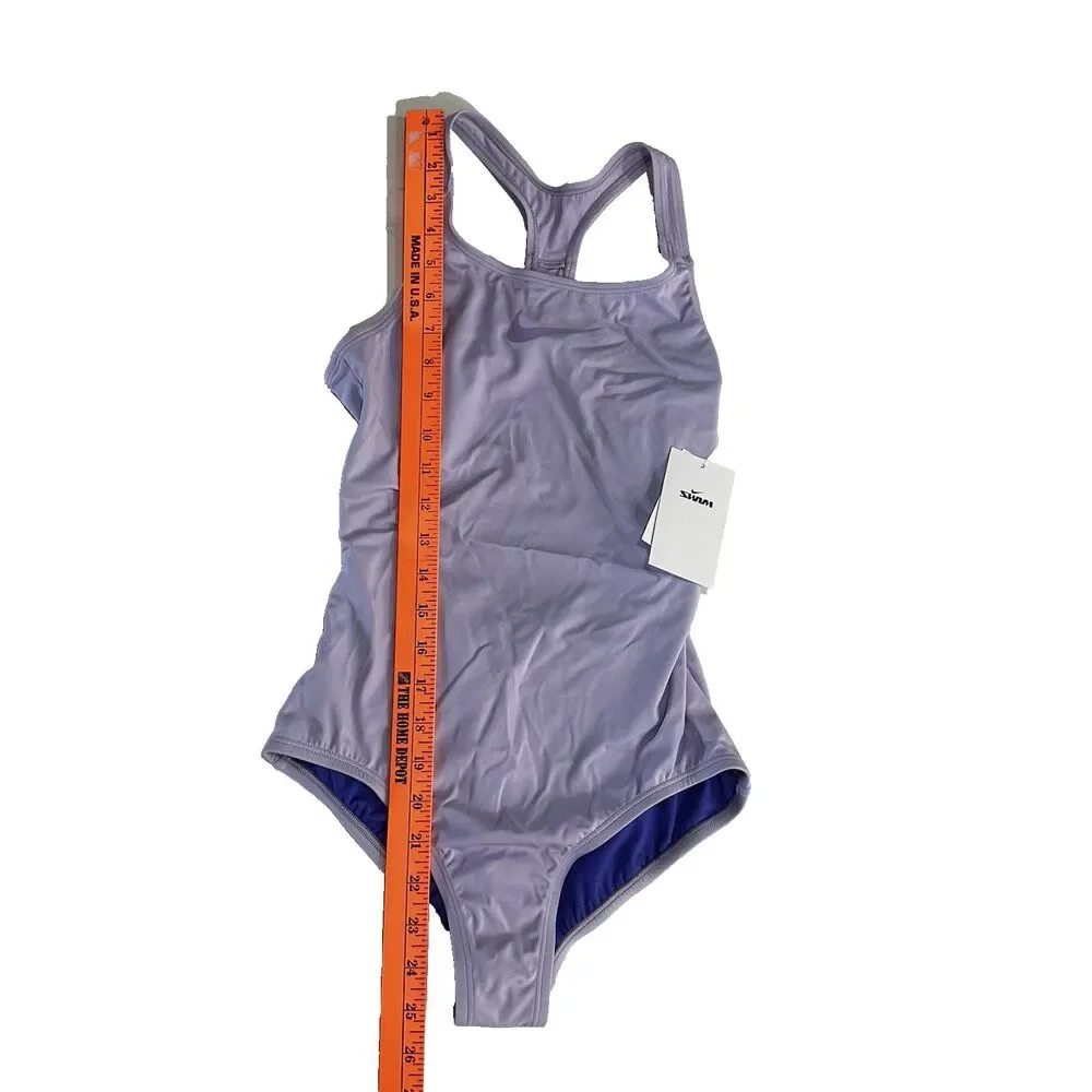 Nike hydrastrong girl