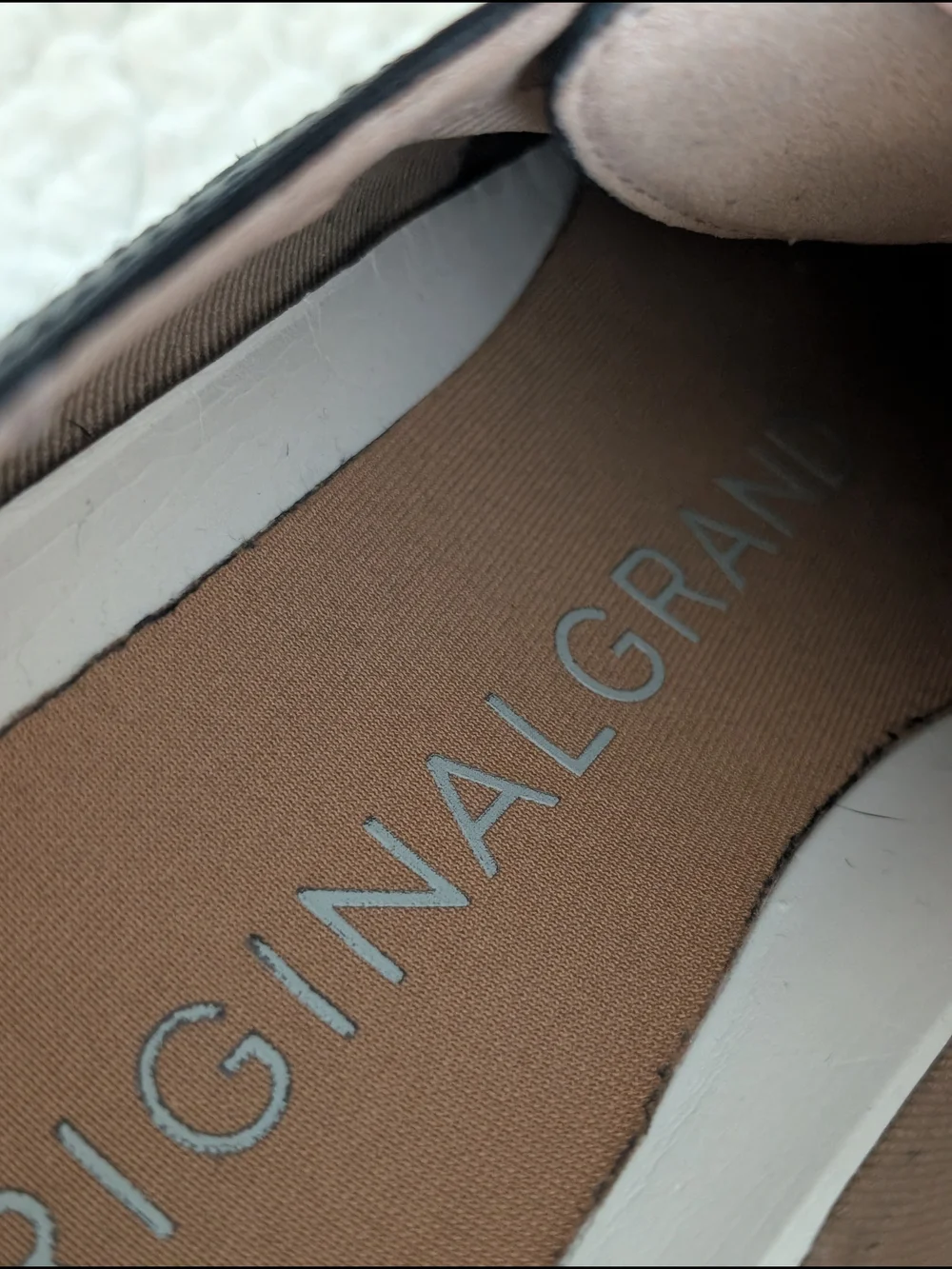 Great Condition: Cole Haan OrginalGrand Wingtip Oxford Men’s 11.5
