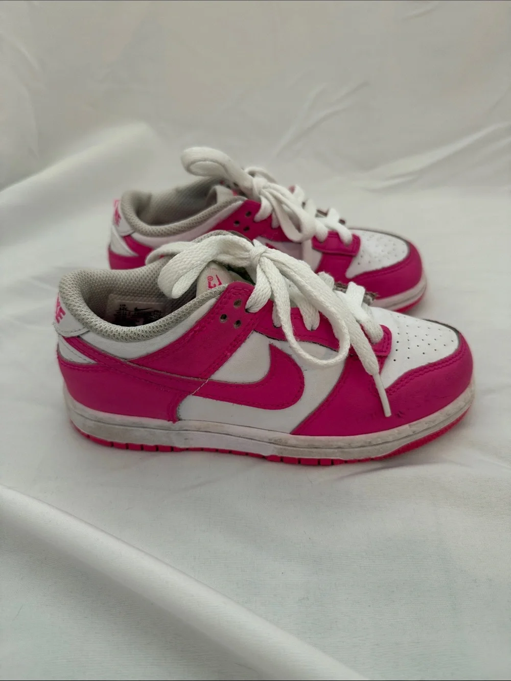 Nike classic low