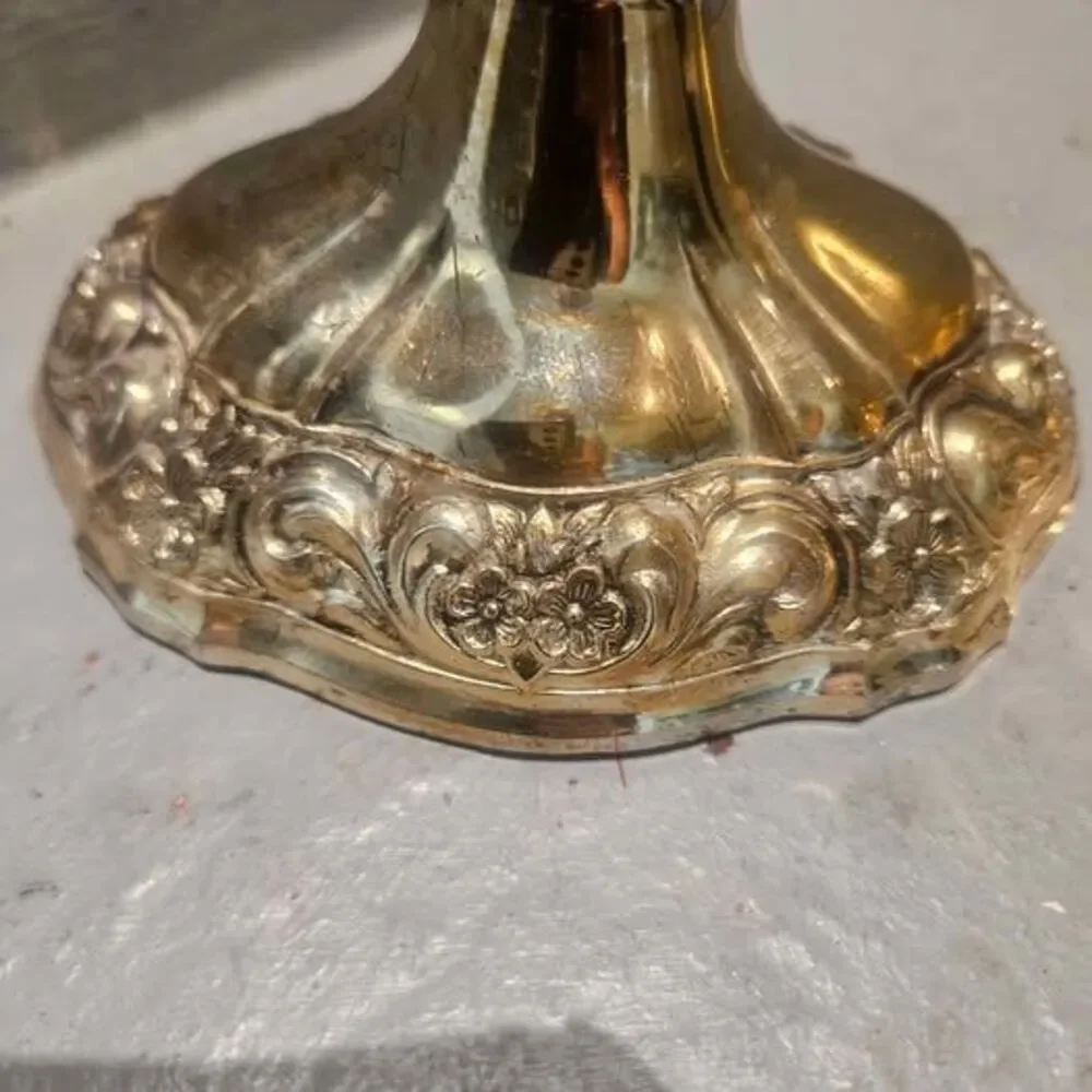 Unbranded elegant gold