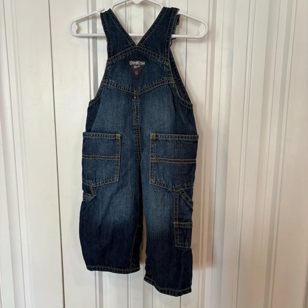 Osh‎ Kosh Denim Overalls Size 9 Months