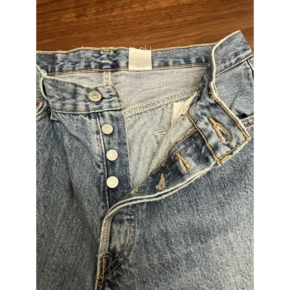 Levi's 501 Men's 34x32 Y2K Straight Jeans Blue Denim Medium Wash Button Fly