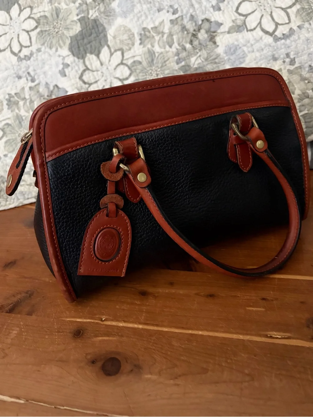 Liz Claiborne pebbled liz polished