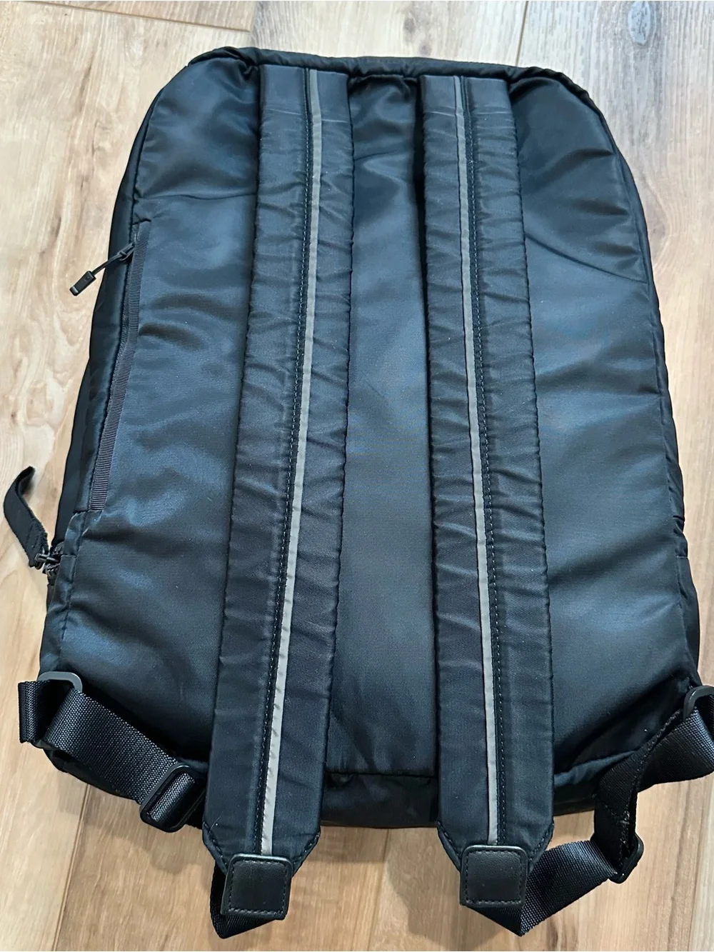 lululemon athletica excellent hardly