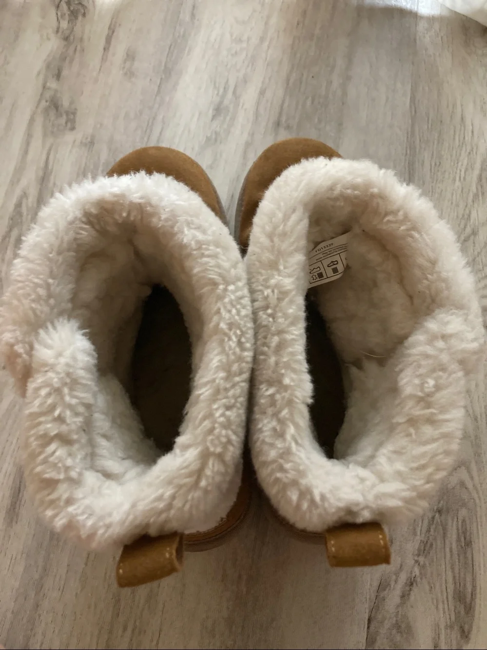 UGG shearling are buckle