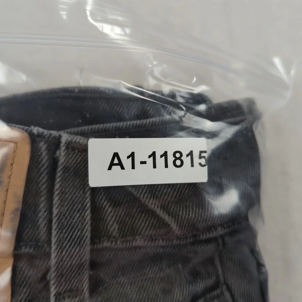 Levis will ship