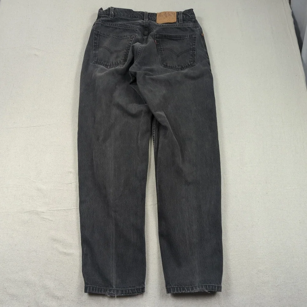 Levis will ship