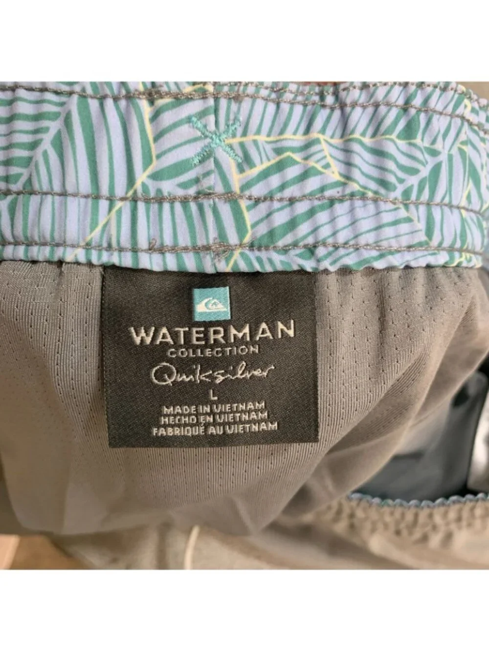 NWT Quiksilver Men's L Gray  Waterman Collection Swim Volley Shorts L Stretch