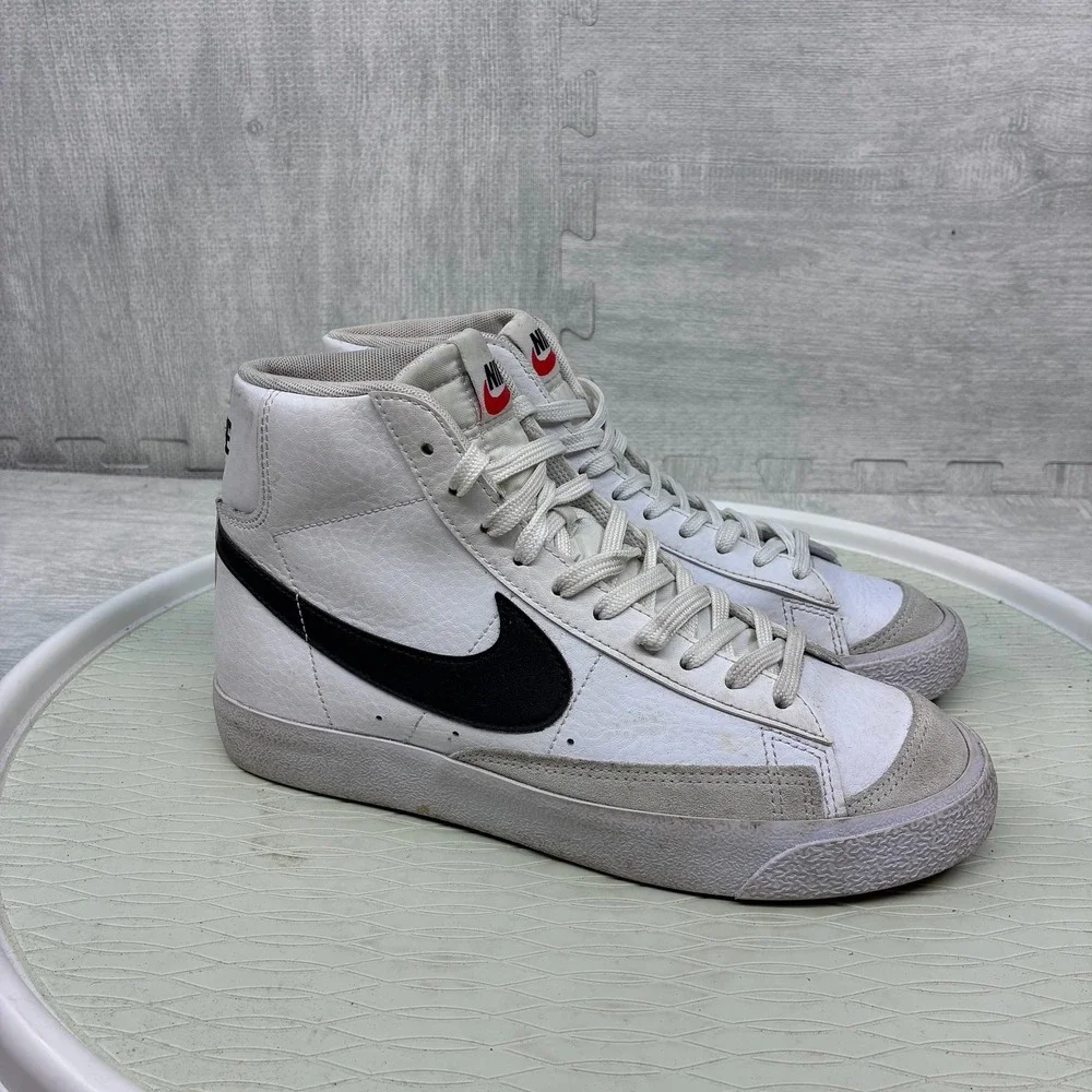 Nike pre owned