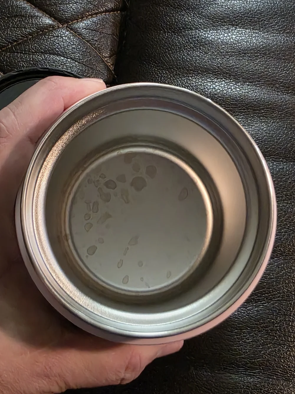 Iron Flask smoke free