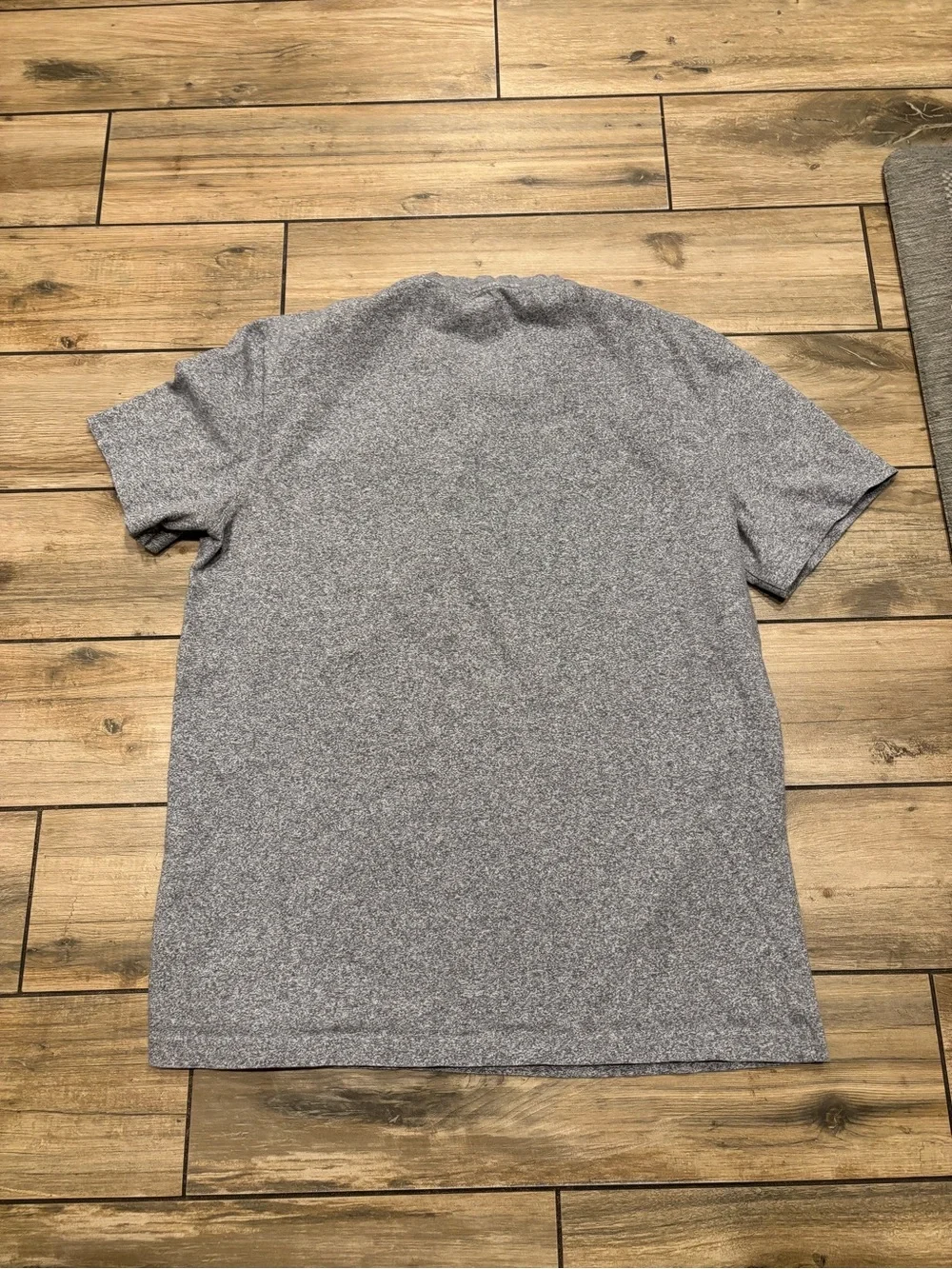 J Crew Heather Gray Short Sleeve Crewneck Pocket T-Shirt Size L Minimalist