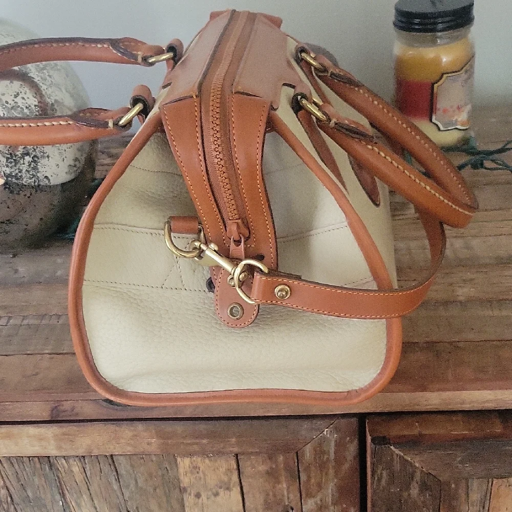 Dooney & Bourke classic cream