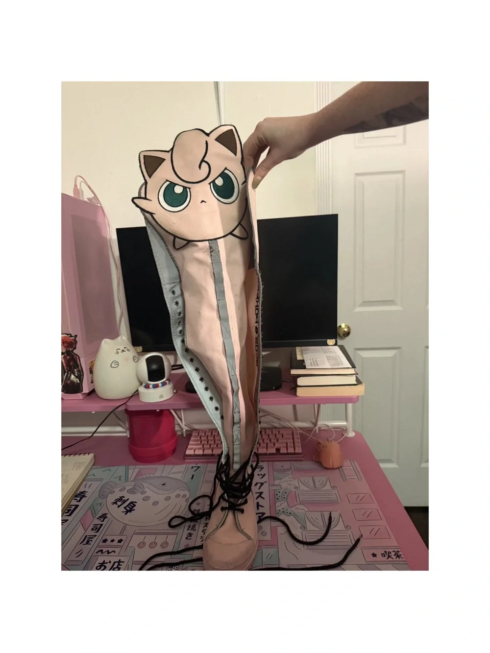 GCDS POKÉMON JIGGLYPUFF RUNWAY BOOTS 40EU