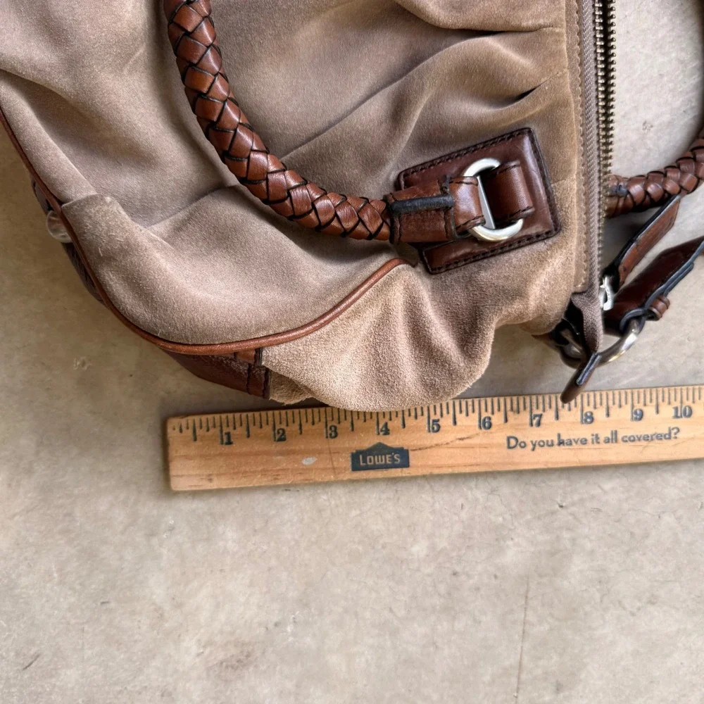 Banana Republic classic spacious