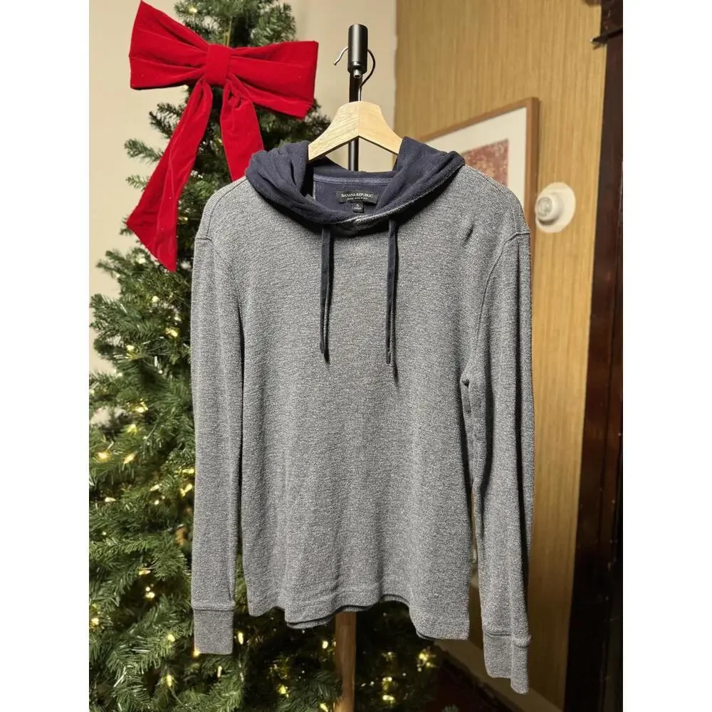 Banana Republic Men's Gray Hoodie Sweatshirt with Navy Hood