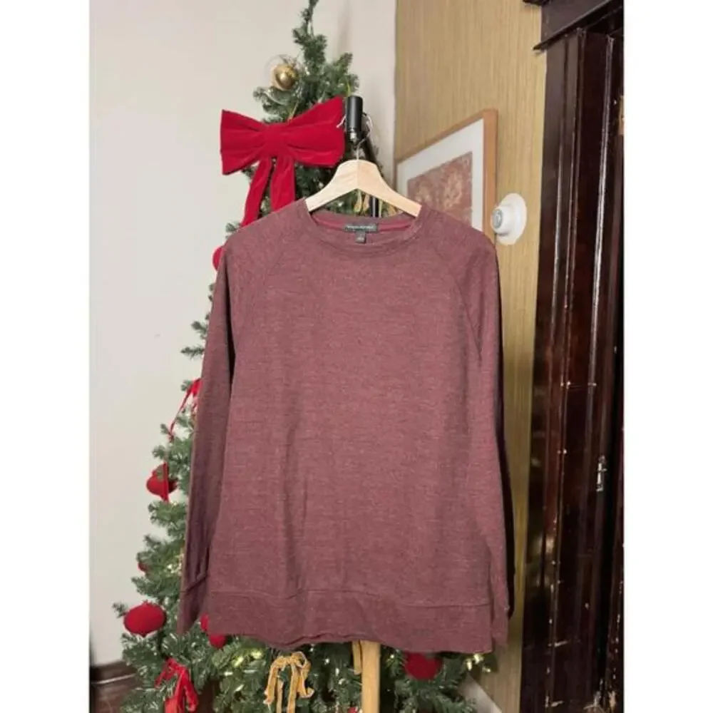 Banana Republic Men's Burgundy Crewneck Sweatshirt