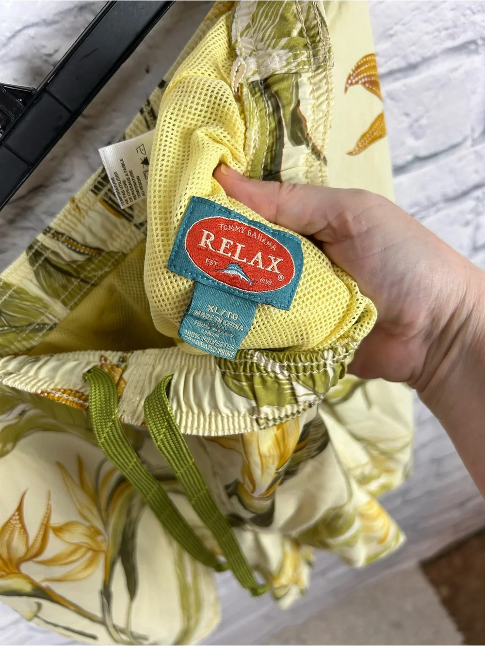 Tommy Bahama item specifics