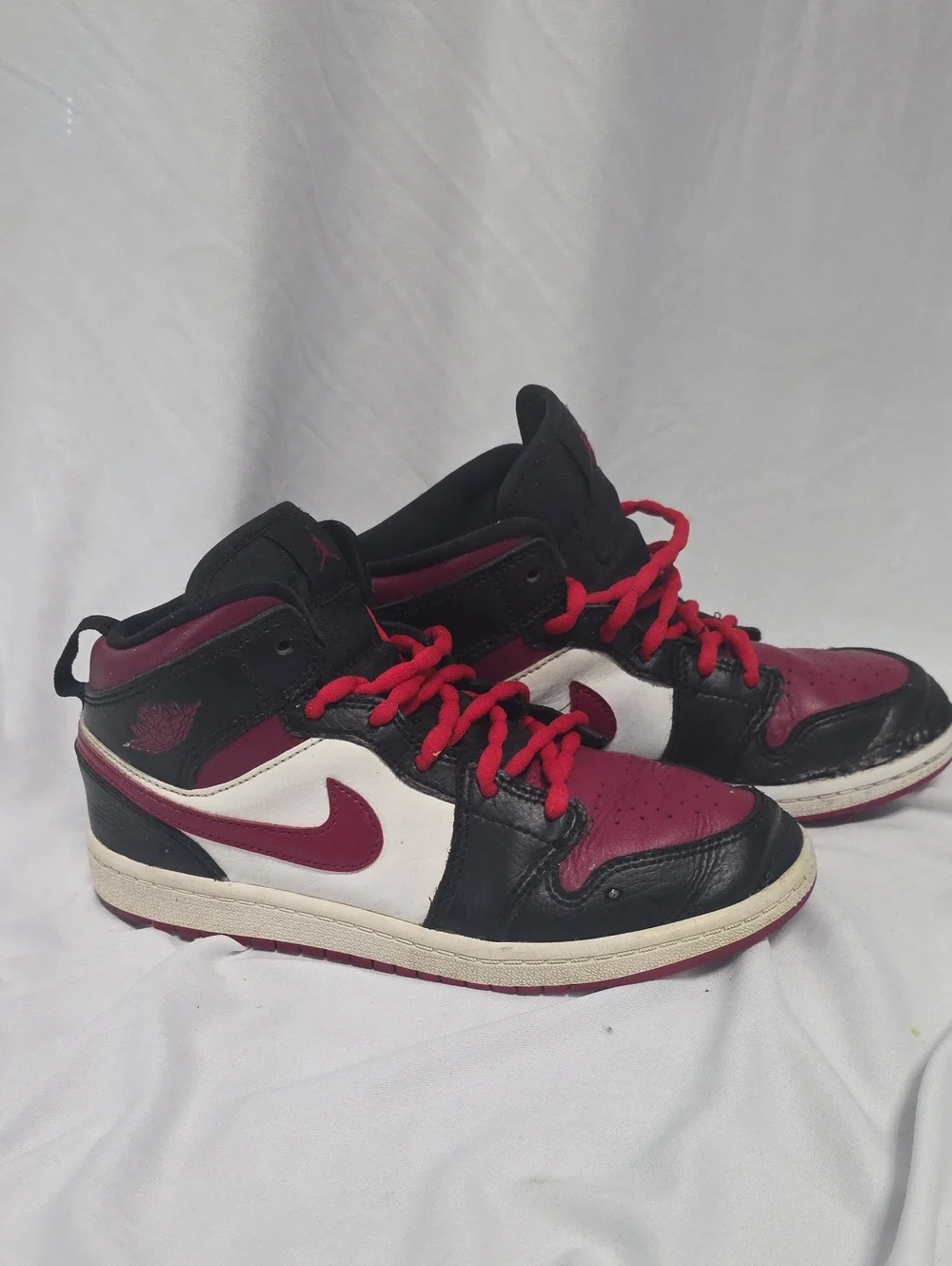 Nike Mid-Top Sneakers - Black White Maroon with Red Laces