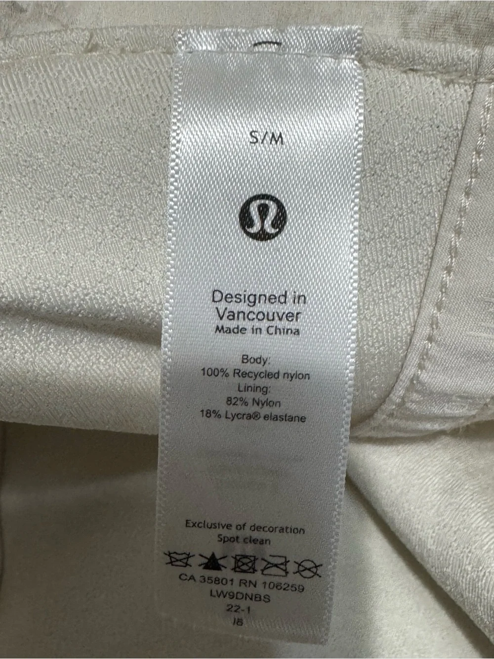 lululemon athletica light tie