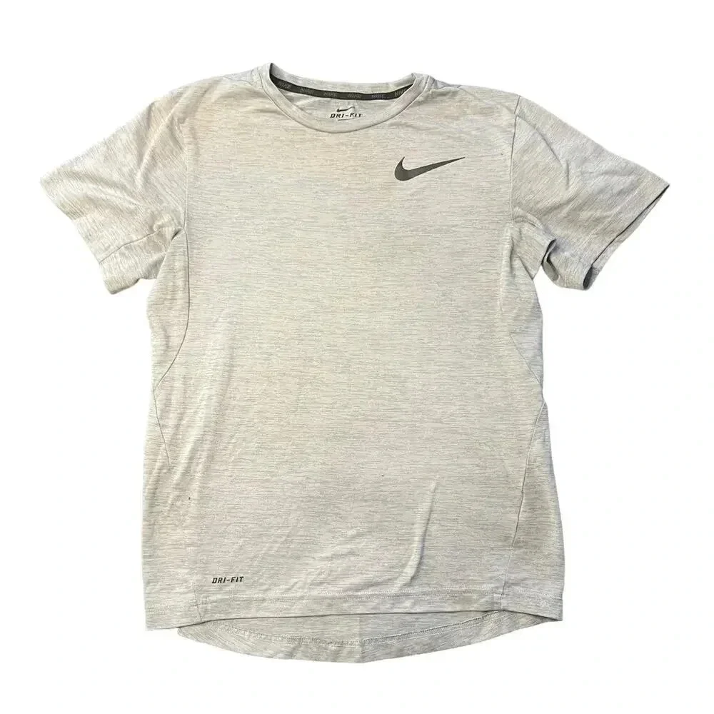 Nike youth large
