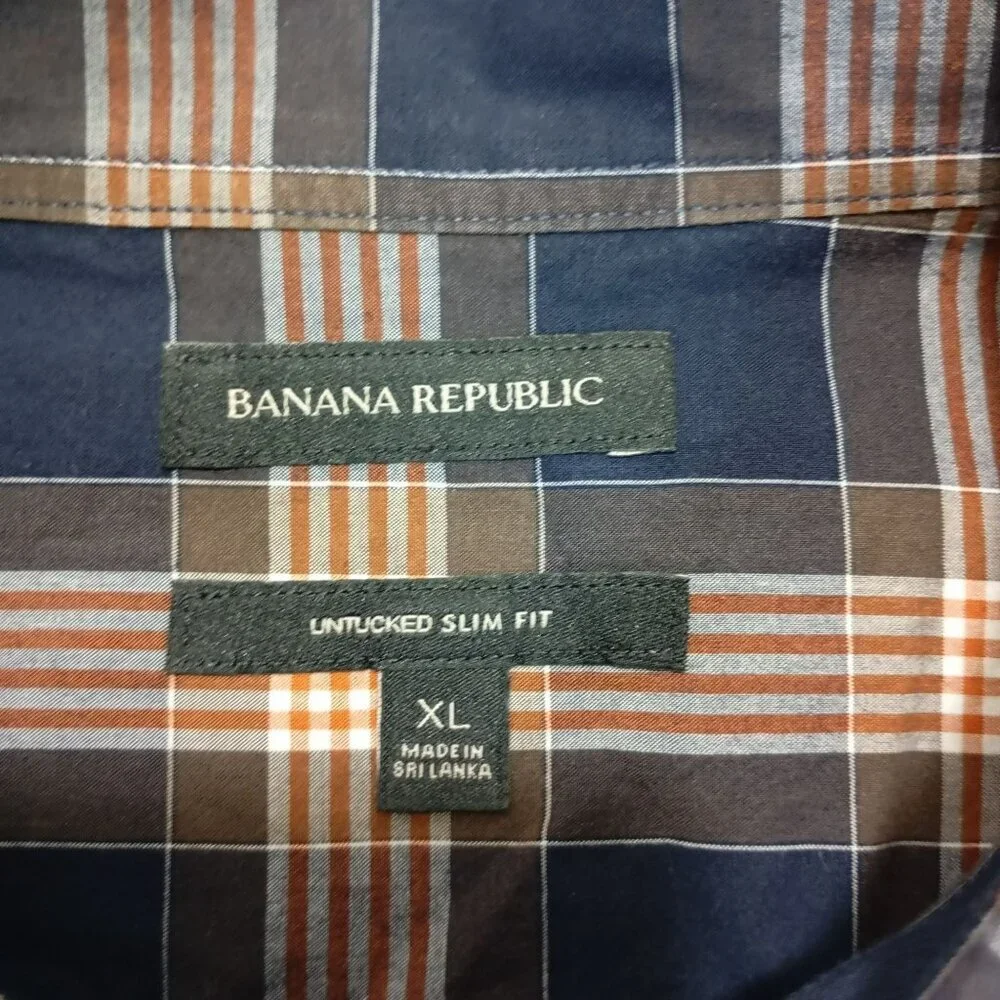Banana Republic used excellent