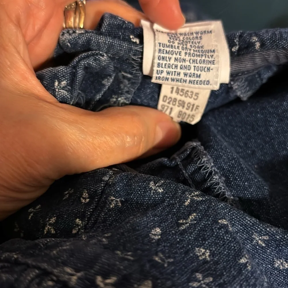 VTG 90’s. OshKosh B’Gosh Denim Dress Sz 3T Ruffle Collar Red Button Back Logo