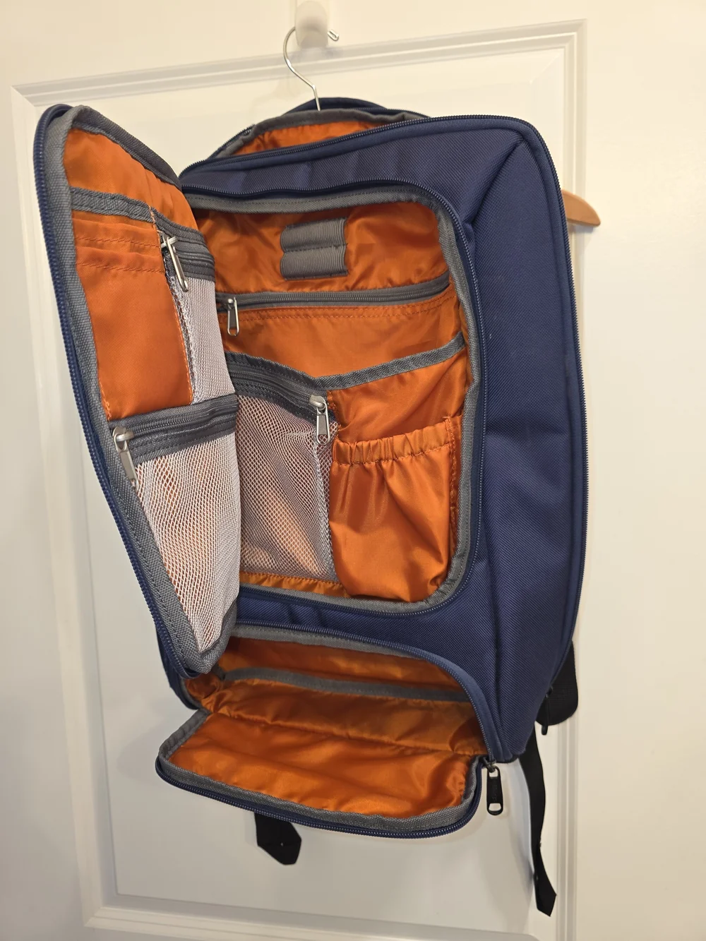 Ebags zippered cost adjustable