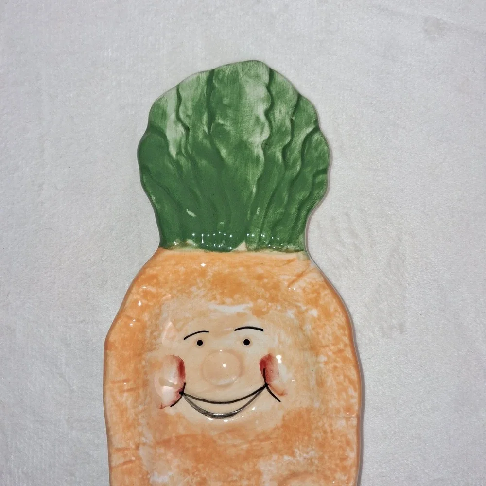 Vintage Anthropomorphic Happy Face Carrot Ceramic Spoon Rest Whimsical Veggie...