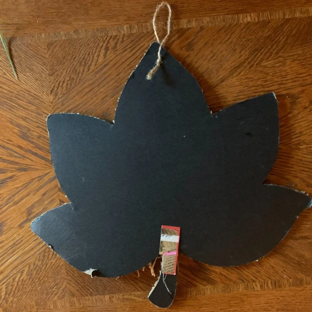 Welcome Fall leaf wall sign