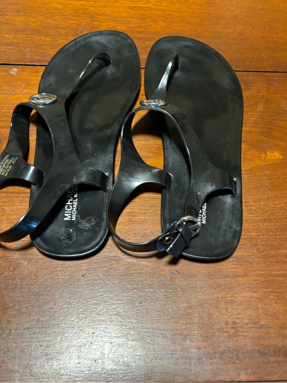 Michael Kors Women’s Black Jelly Thong Sandals Size 8M Style RD16A