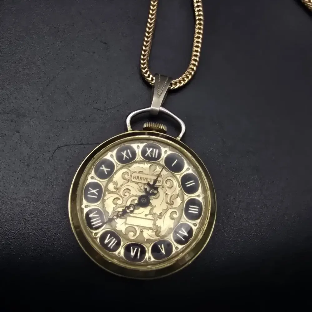 Harvester this pendant