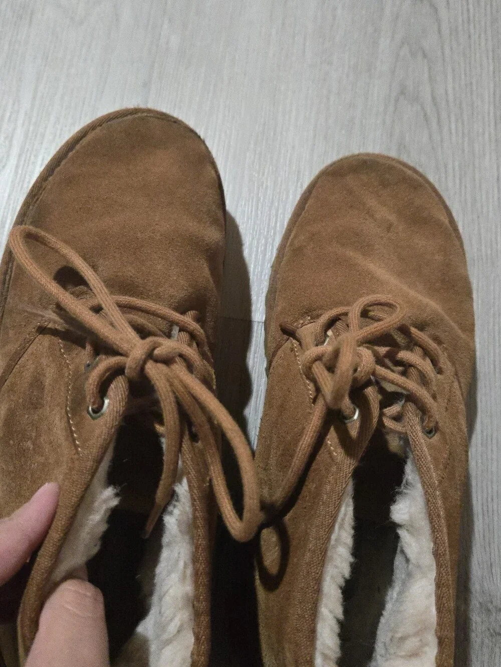 UGG Nuemel Chukka Chestnut Color Boots, Men's SIZE 8/Women's SIZE 9