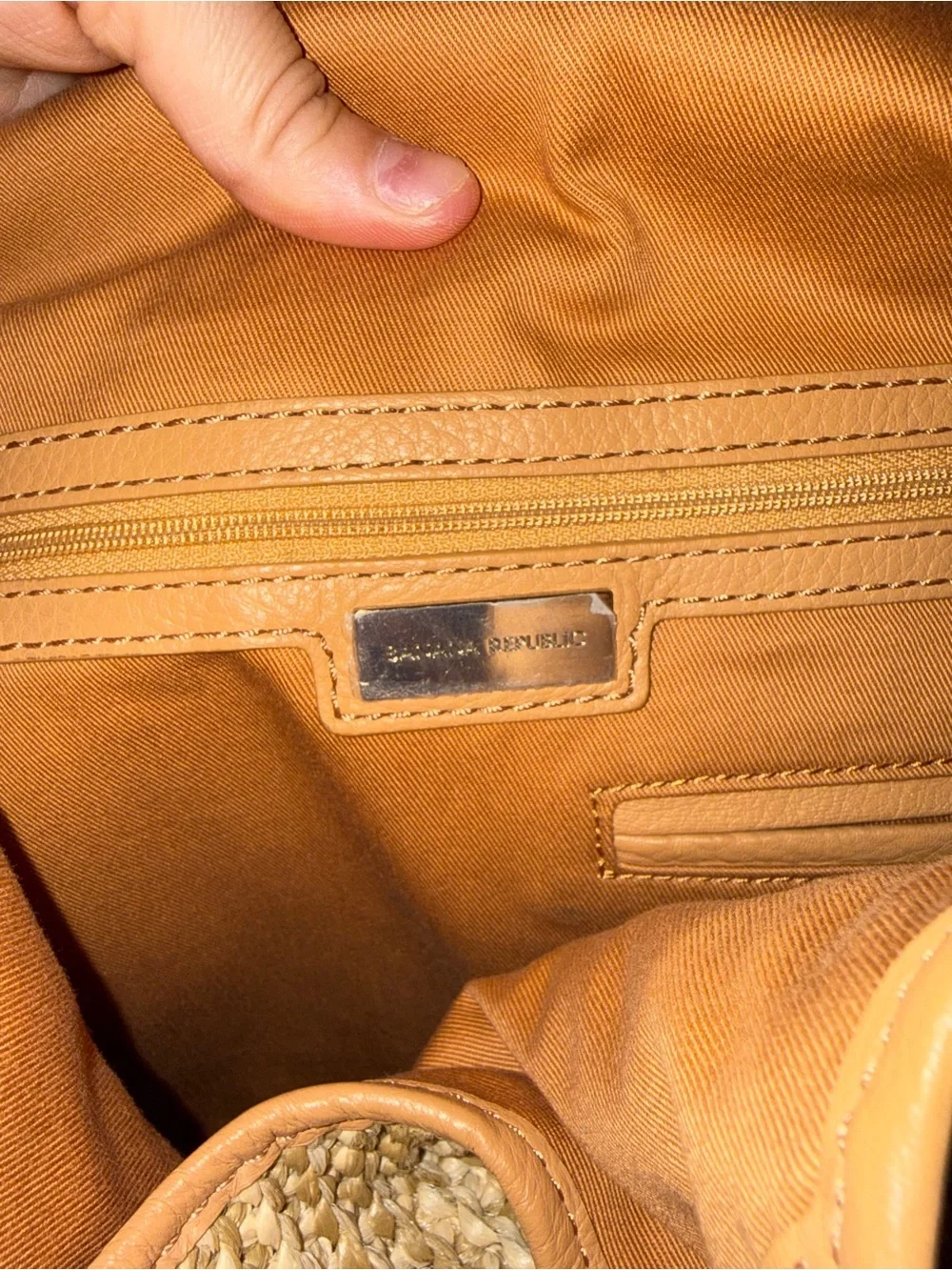 Banana Republic spacious woven