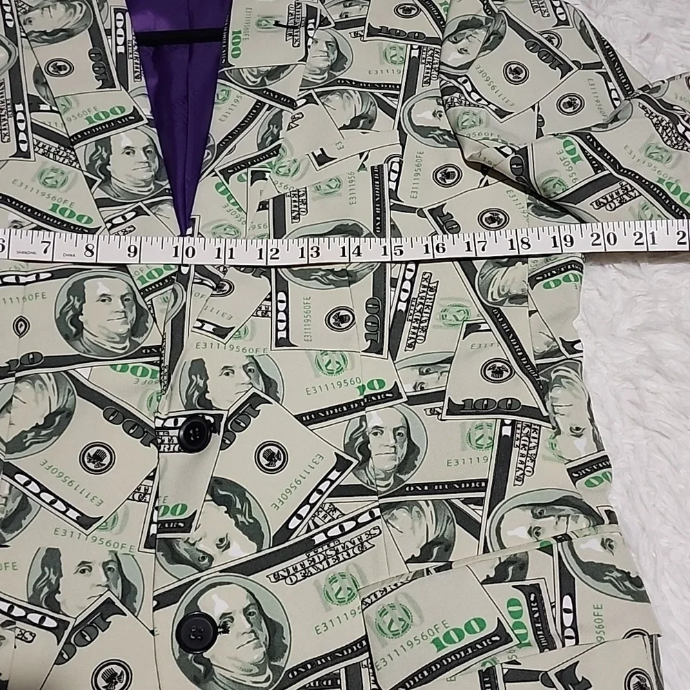 OppoSuits make bold