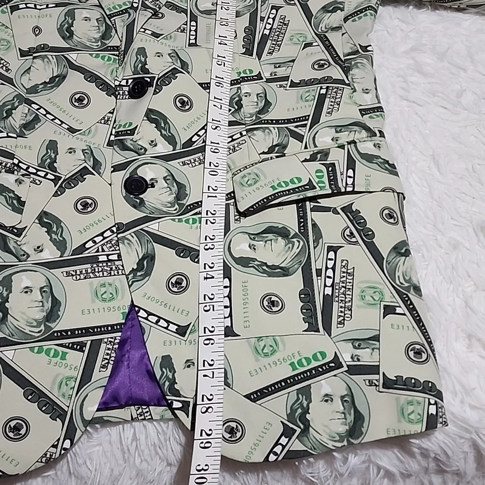 OppoSuits make bold