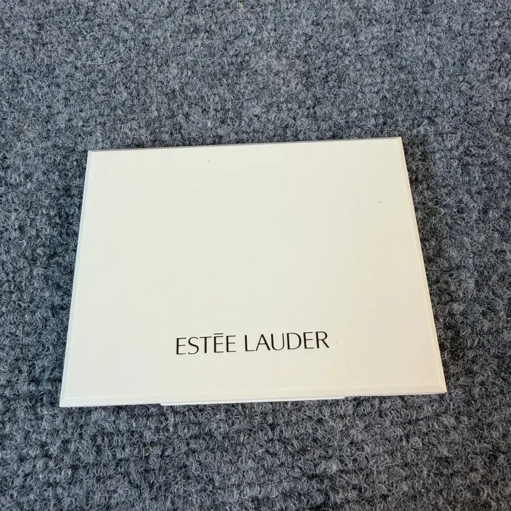 Eyeshadow cosmetic product