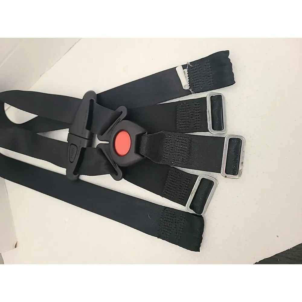 Doona Infant Baby Black Seat Belt Straps Harness Buckle Safety Clip Replacement