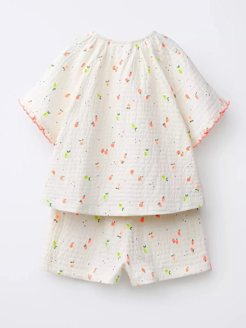 Zara lightweight white