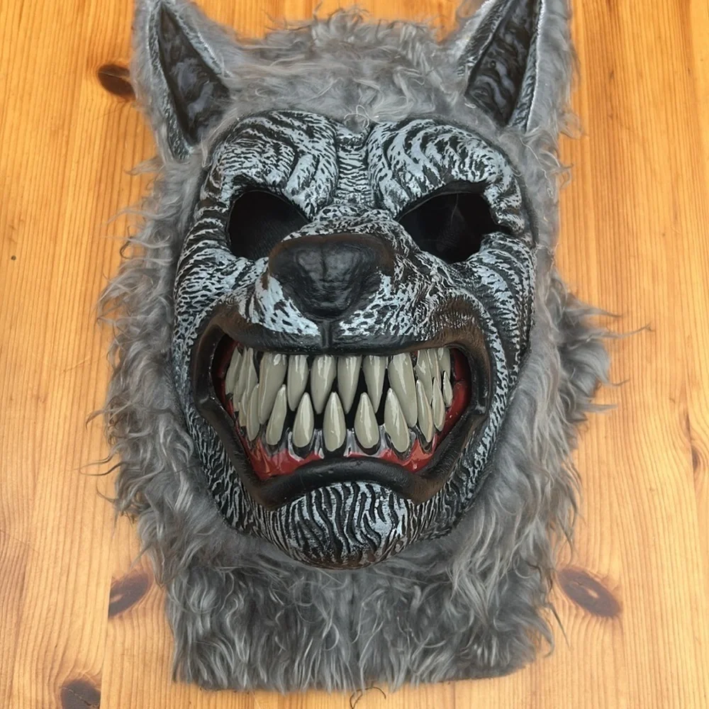 California Costumes full moon
